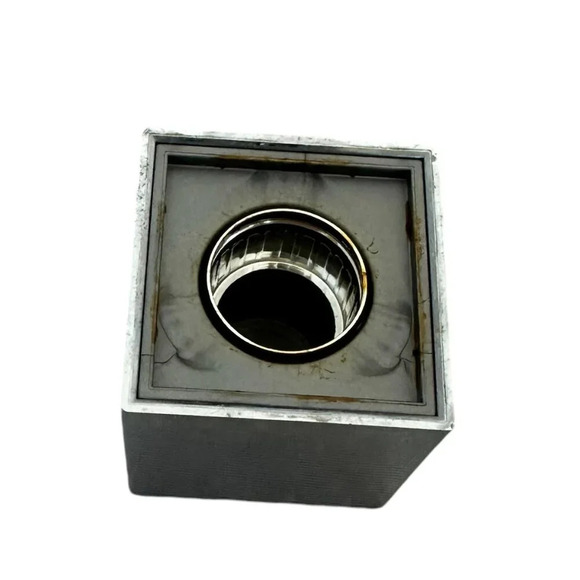 Gucci Envy Perfume Glass Bottle Made in France Spray Bottle 100 mL Used 10% - Picture 5 of 8